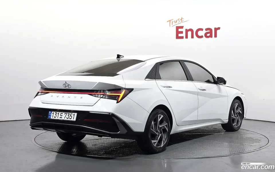 Hyundai Avante CN7 1.6 2023 — миниатюра 2