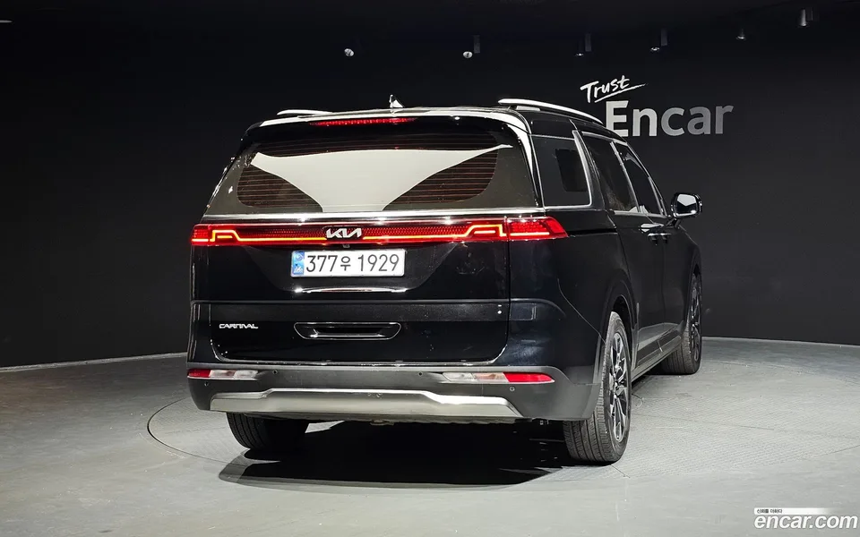 Kia Carnival 7 2023 — миниатюра 4
