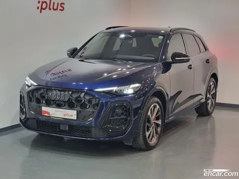 Audi Q5 (80A) 2025 купить в Москве