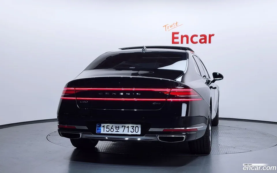 Genesis G90 3.5 e-S/C AWD LWB 2023 — миниатюра 4