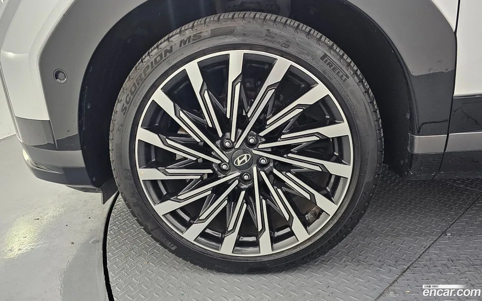 Hyundai SantaFe 2.5T 2WD 2024 — миниатюра 5