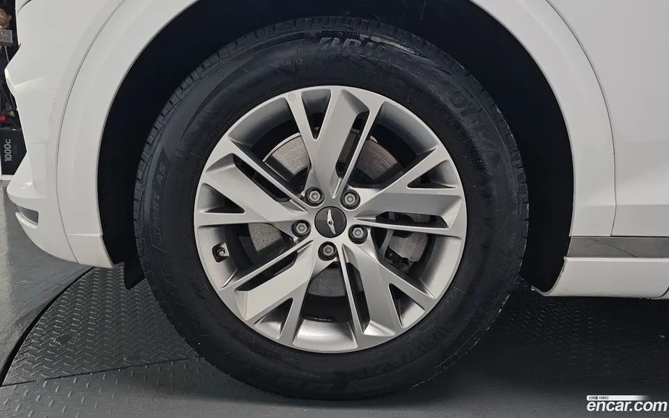 Genesis GV70 2.5T 2WD 2022 — миниатюра 5