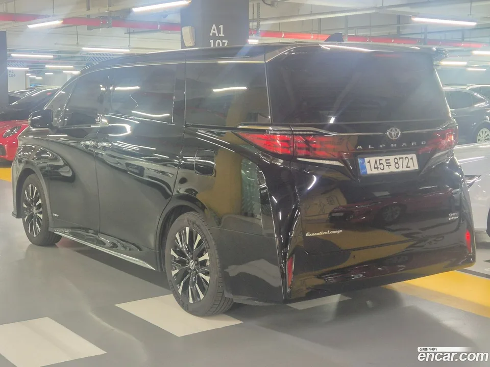 Toyota Alphard 2.5 HEV AWD 2024 — миниатюра 4