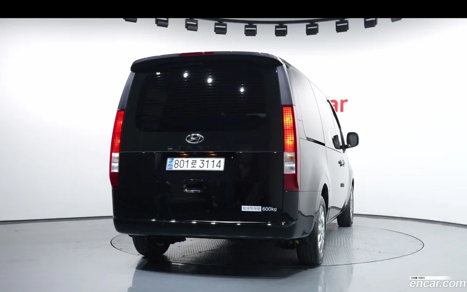 Hyundai Staria 5 2024 — миниатюра 4