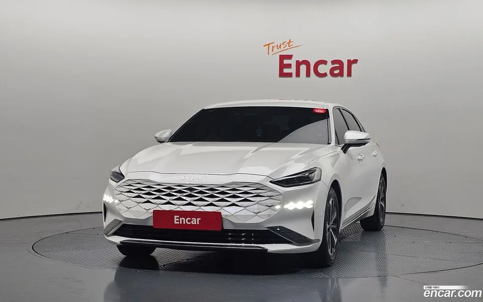 Kia K8 Hybrid 2022 — миниатюра 3