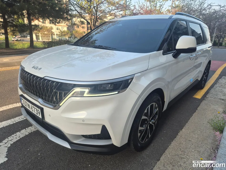 Kia Carnival 11 2023 — миниатюра 2
