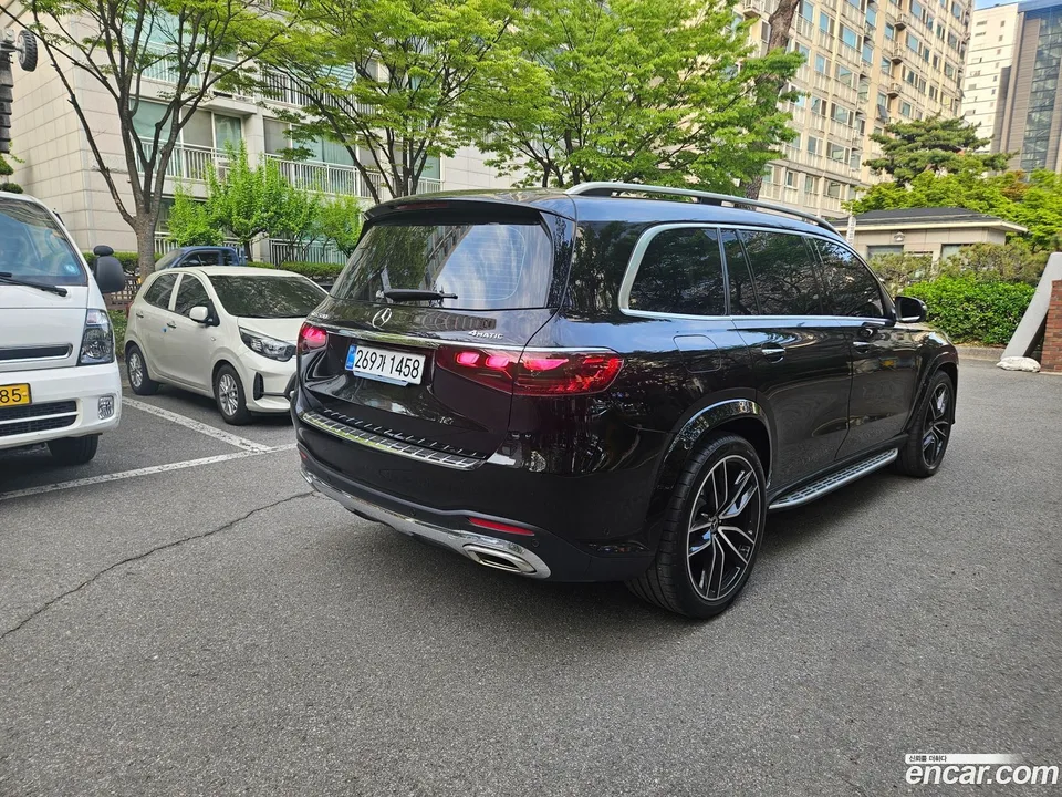 Mercedes-Benz GLS-Class GLS580 4MATIC 2026 — миниатюра 2