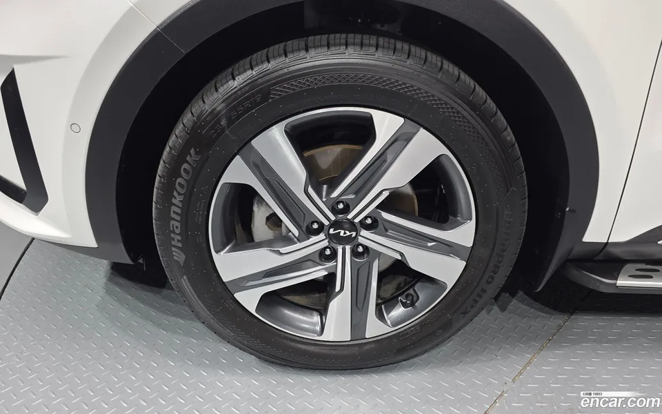 Kia Sorento HEV 1.6 2WD 2022 — миниатюра 5