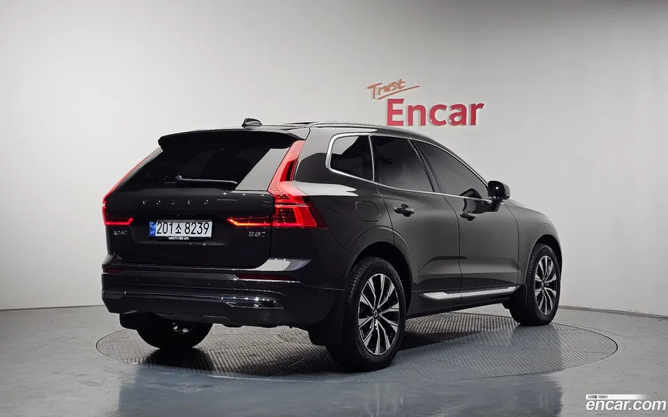 Volvo XC60 B5 2024 — миниатюра 2