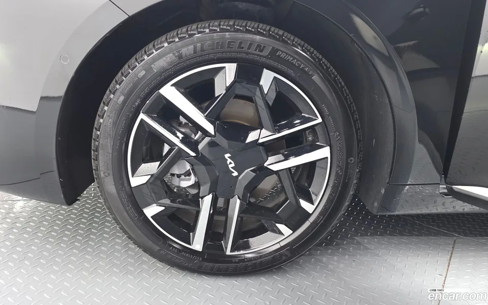 Kia K8 Hybrid 2025 — миниатюра 5