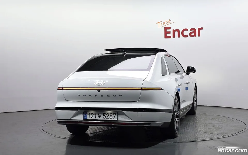 Hyundai Grandeur 3.5 LPG 2WD 2023 — миниатюра 4
