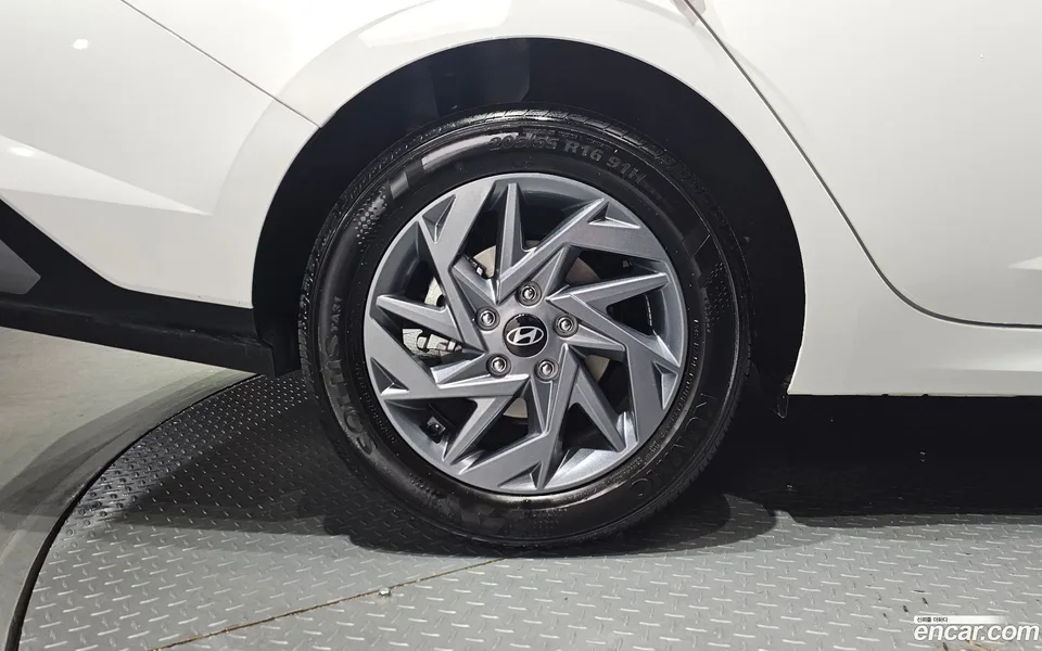 Hyundai Avante CN7 1.6 2024 — миниатюра 5