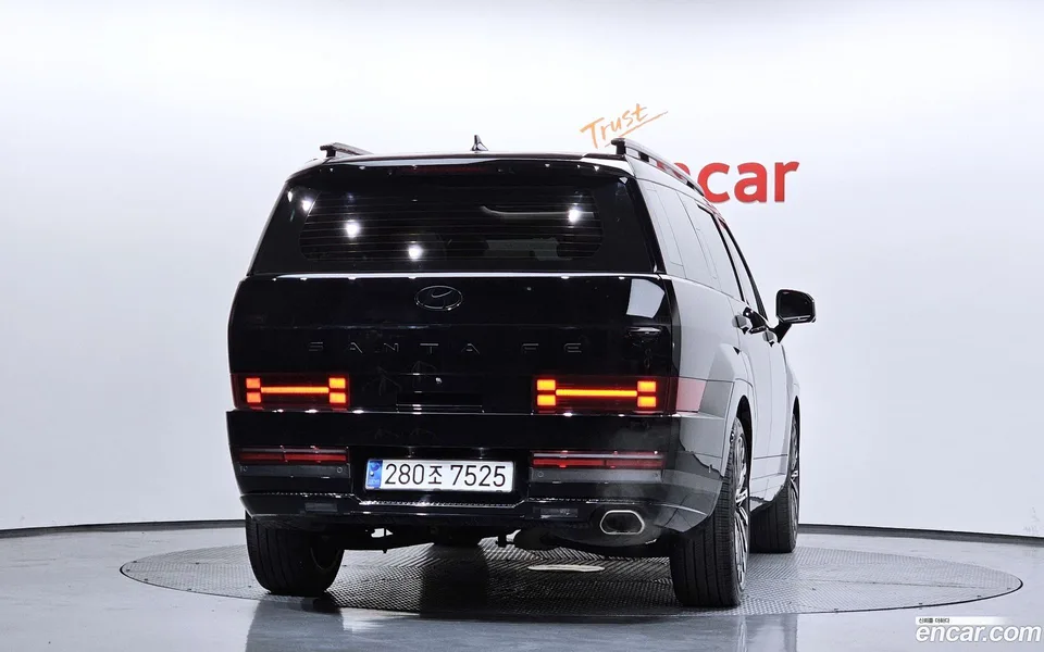 Hyundai SantaFe 2.5T 2WD 2024 — миниатюра 4