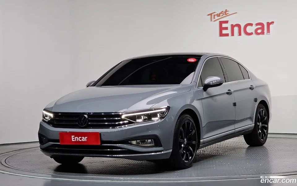 Volkswagen Passat GT 2.0 TDI 2022 — фото 1, купить с доставкой в Москву