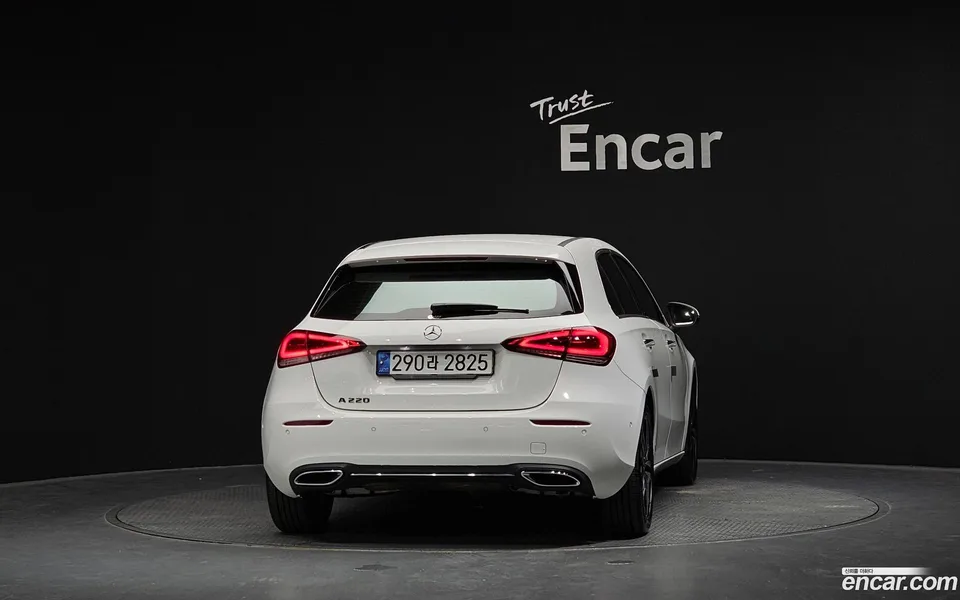 Mercedes-Benz A-Class A220 2022 — миниатюра 4
