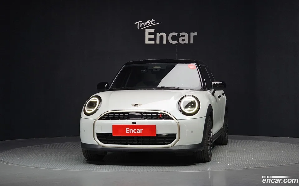 MINI Cooper S 5 2025 — миниатюра 3