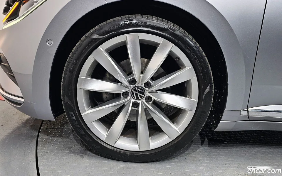 Volkswagen Arteon 2.0 TDI 2023 — миниатюра 5