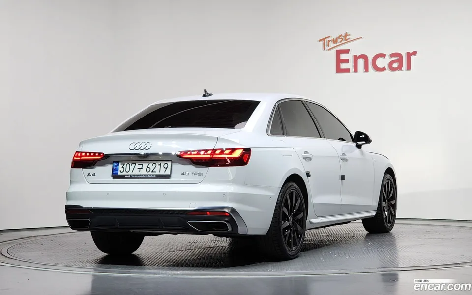 Audi A4 40 TFSI 2023 — миниатюра 2