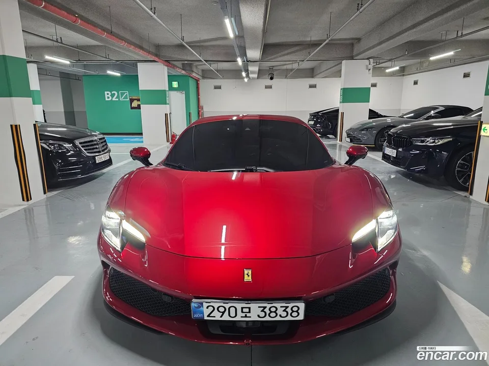 Ferrari 296GTS 3.0 V6 2024 — миниатюра 3