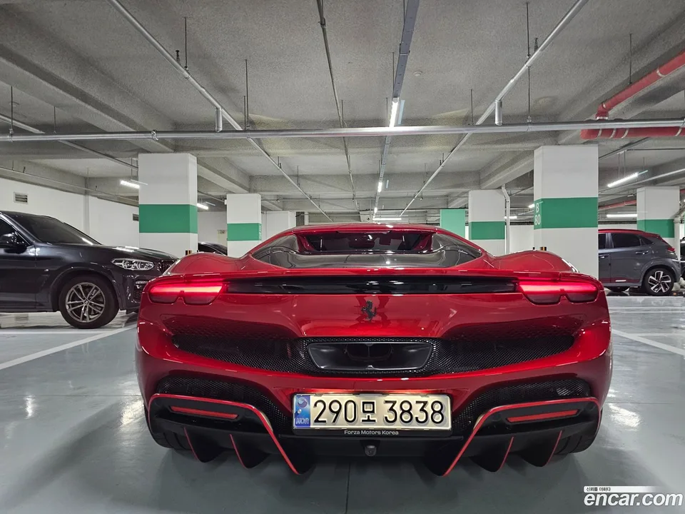 Ferrari 296GTS 3.0 V6 2024 — миниатюра 4