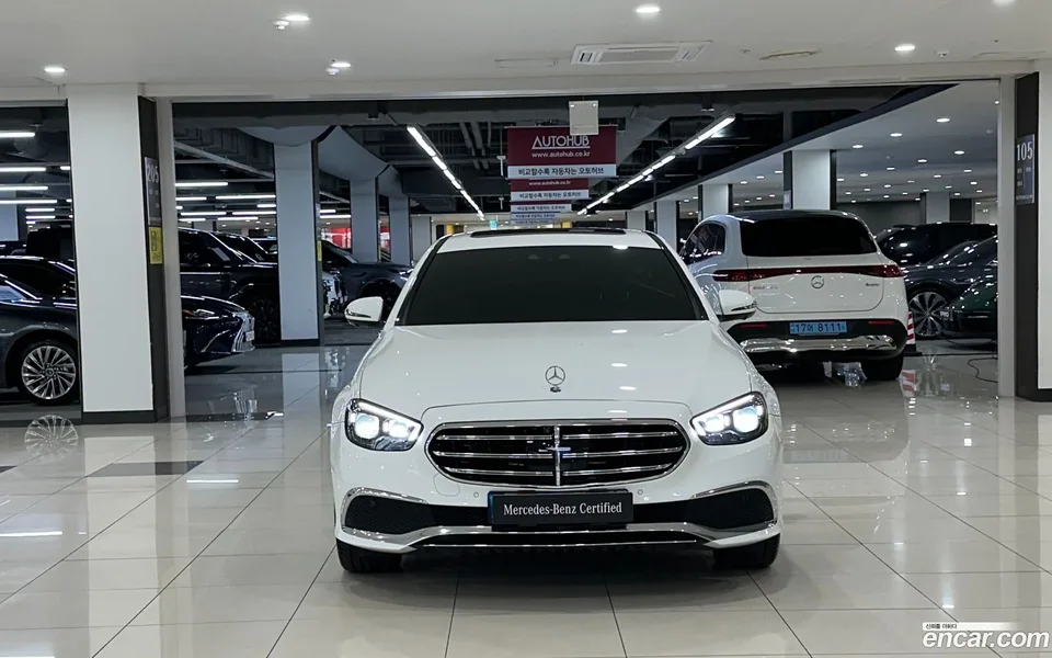 Mercedes-Benz E-Class E300e 4MATIC 2022 — миниатюра 2