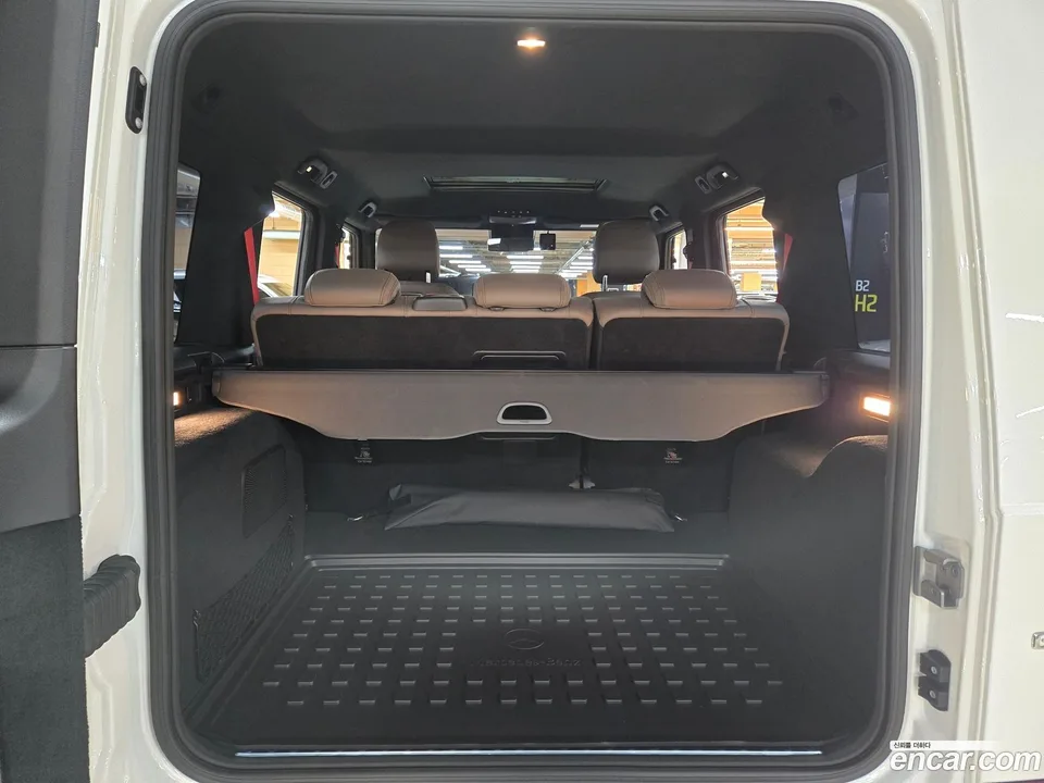 Mercedes-Benz G-Class (W463b) AMG G63 2024 — миниатюра 5