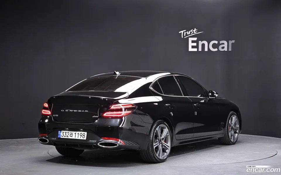 Genesis G70 3.3T 4WD 2023 — миниатюра 2