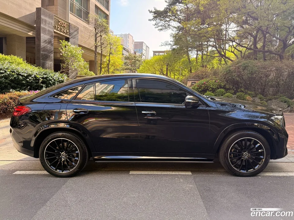 Mercedes-Benz GLE-Class GLE450 4MATIC 2025 — миниатюра 3