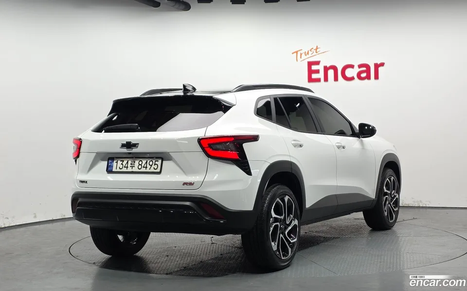 Chevrolet Trax Crossover 1.2 RS 2024 — миниатюра 2