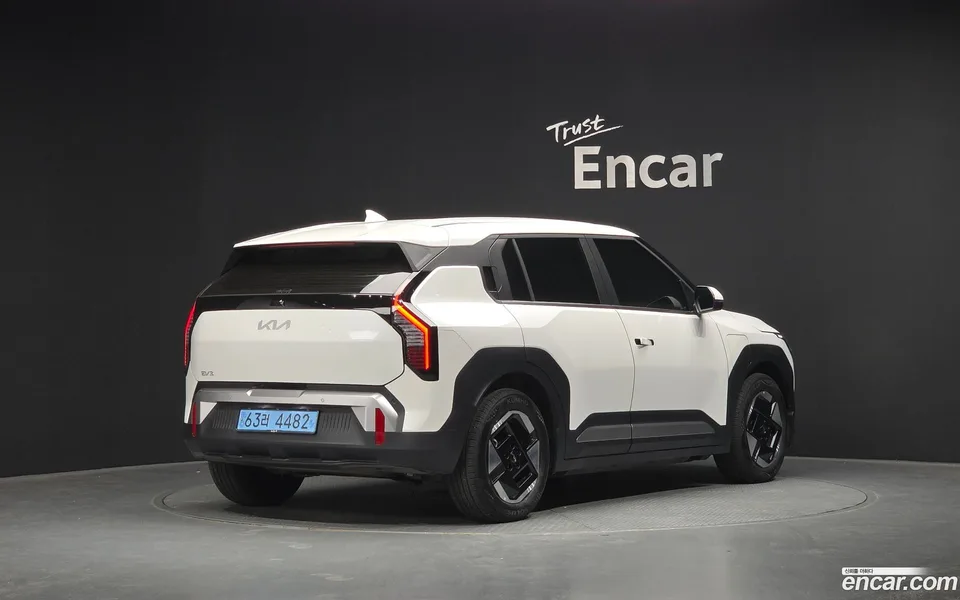 Kia EV3 2WD 2024 — миниатюра 2