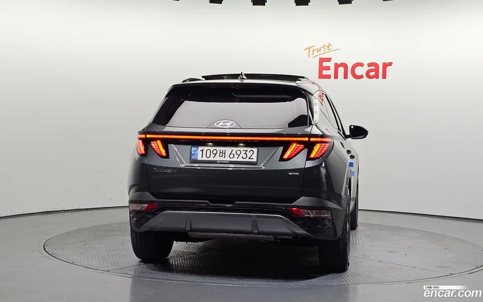 Hyundai Tucson 1.6 4WD 2022 — миниатюра 4