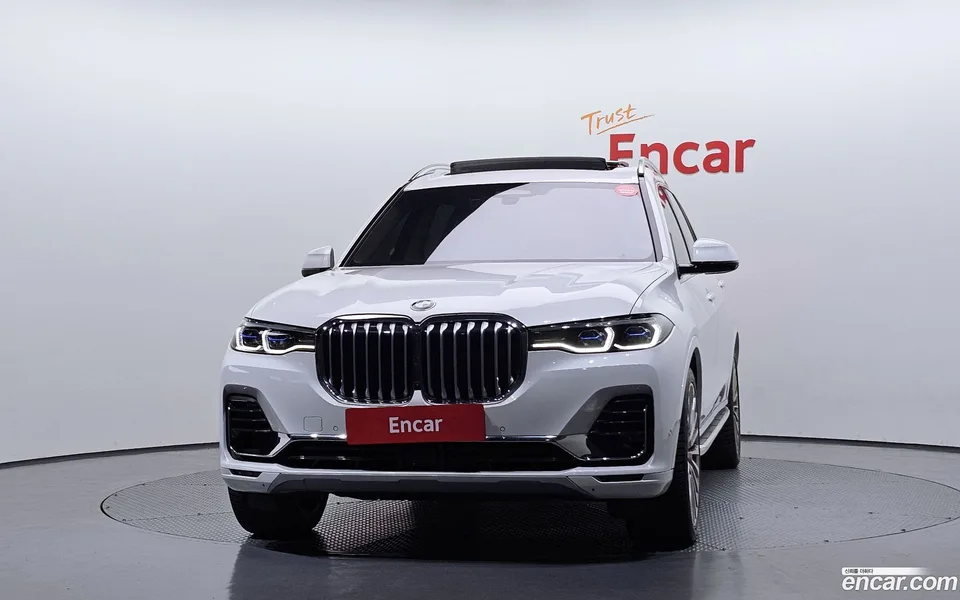 BMW X7 xDrive 40d 7 2022 — миниатюра 3