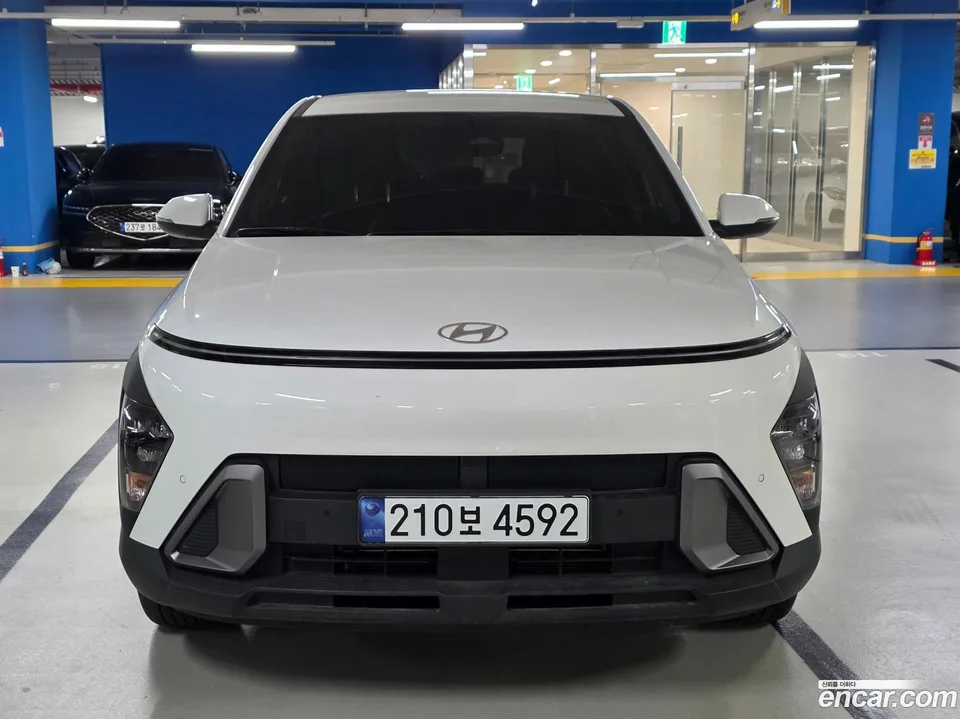 Hyundai Kona Hybrid 2023 — миниатюра 2