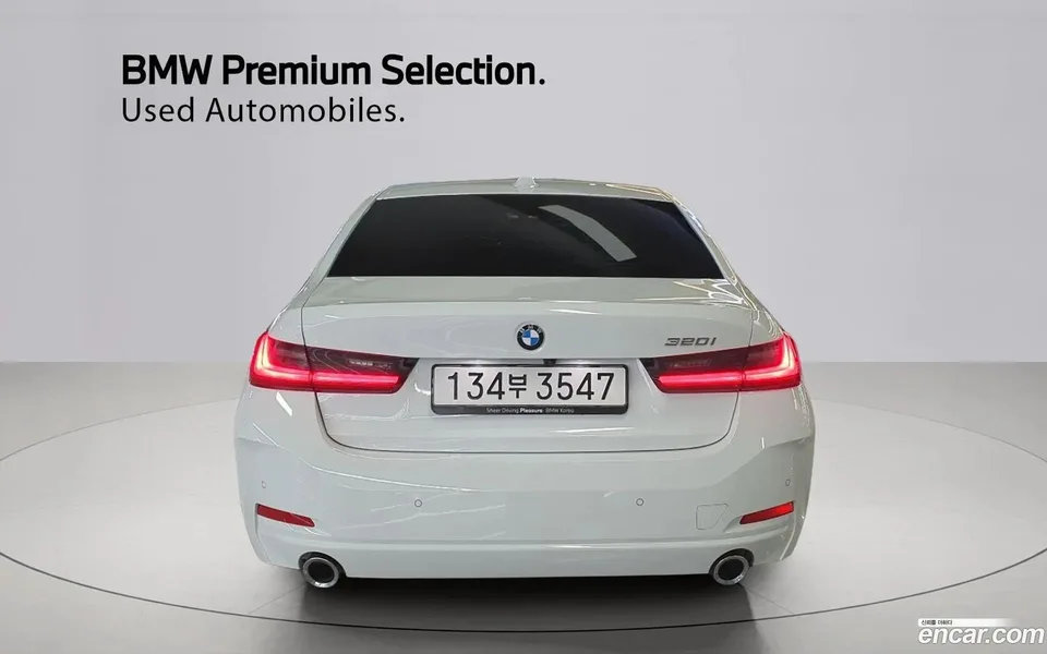 BMW 3 Series 320i 2025 — миниатюра 4