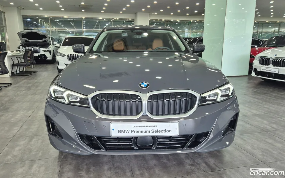 BMW 3 Series 320i 2025 — миниатюра 2
