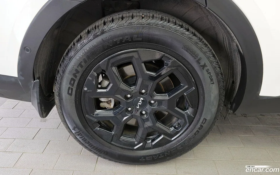 Kia Sorento HEV 1.6 4WD 2023 — миниатюра 5