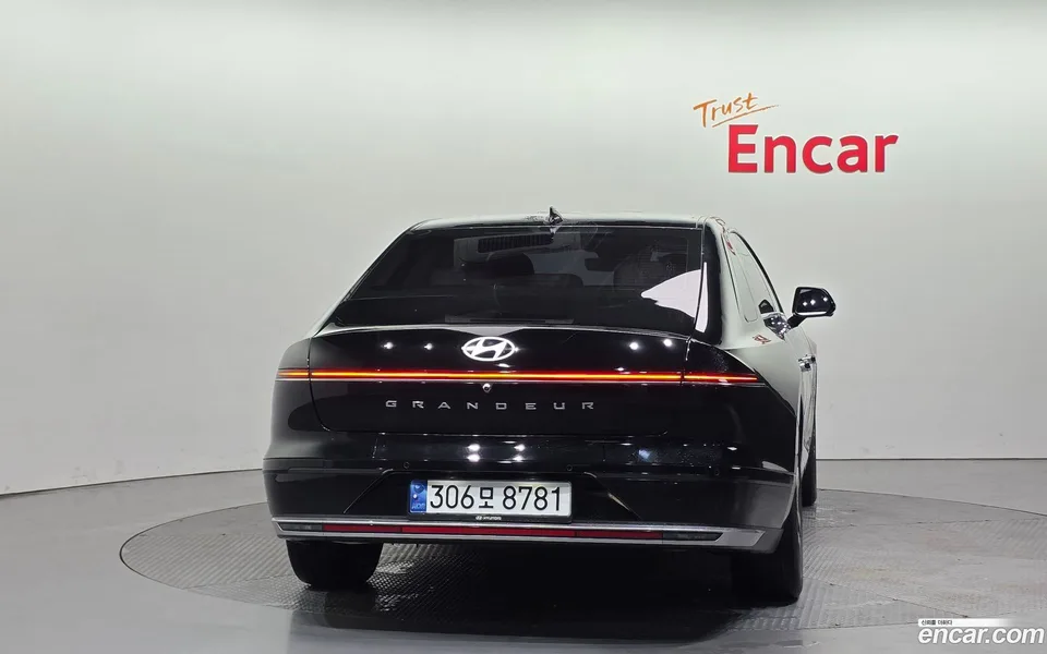 Hyundai Grandeur 2.5 2WD 2023 — миниатюра 4