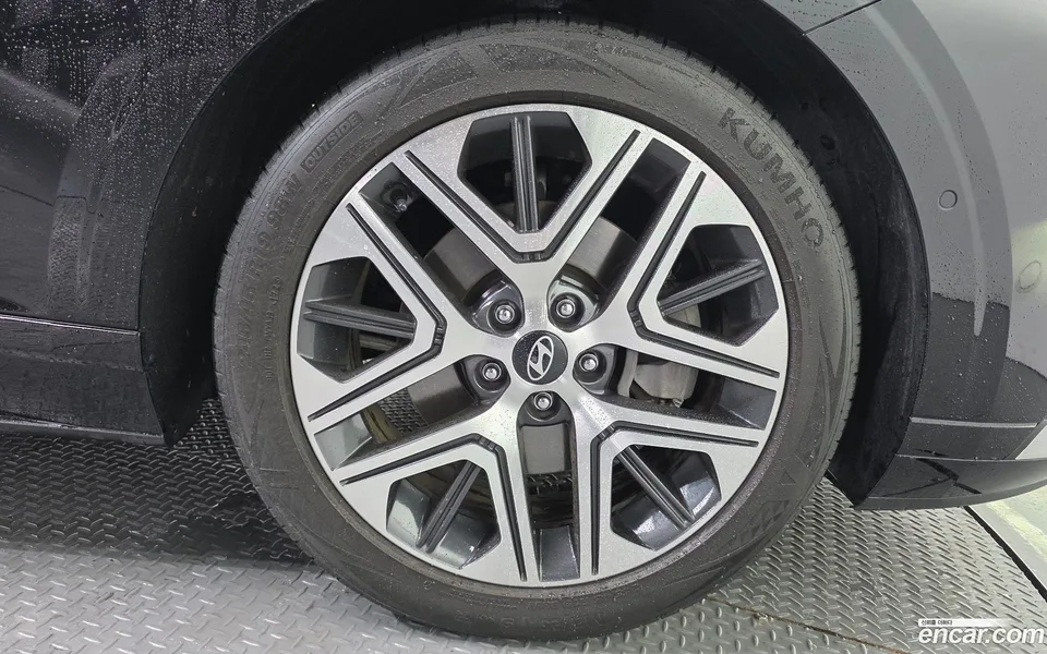 Hyundai Grandeur 2.5 2WD 2023 — миниатюра 5