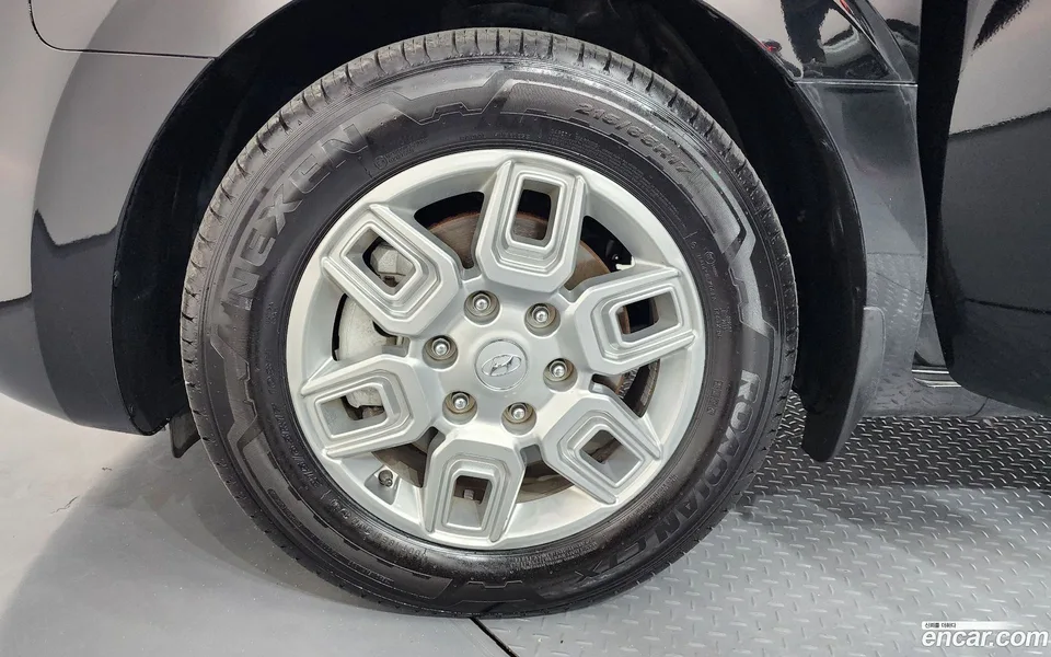 Hyundai Staria 11 2023 — миниатюра 5