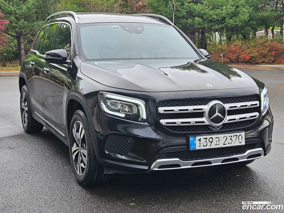 Mercedes-Benz GLB-Class GLB200 d 2023 — миниатюра 2