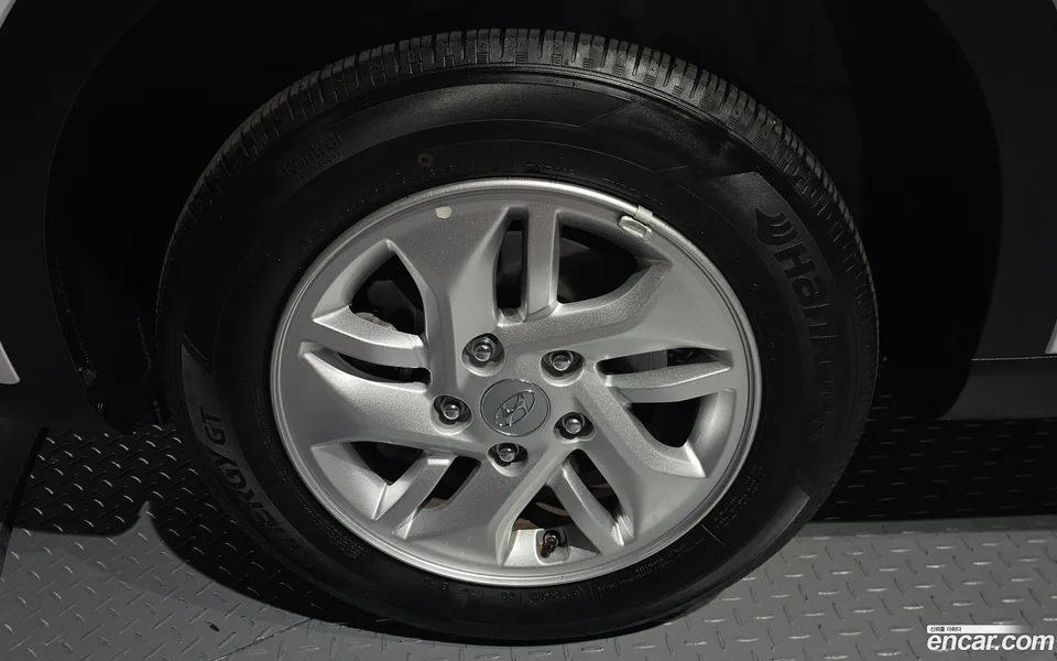Hyundai Venue 1.6 2025 — миниатюра 5