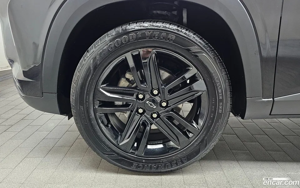 Chevrolet Trax Crossover 1.2 ACTIV 2023 — миниатюра 5