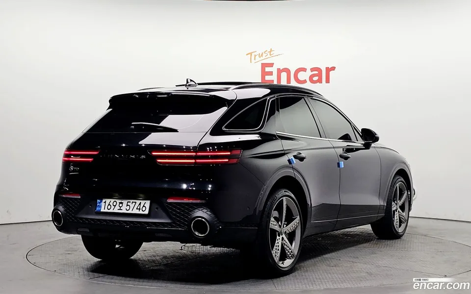 Genesis GV70 2.5T 2WD 2022 — миниатюра 2
