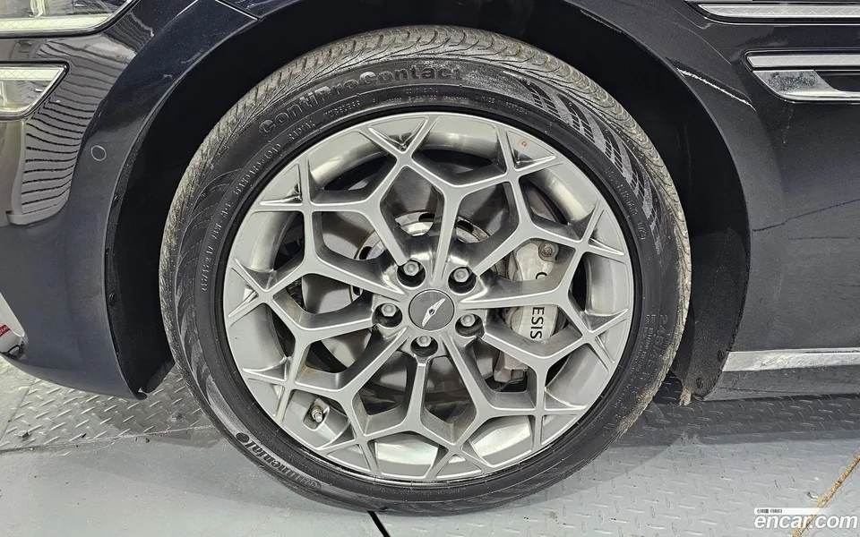Genesis G80 2.5 2WD 2023 — миниатюра 5