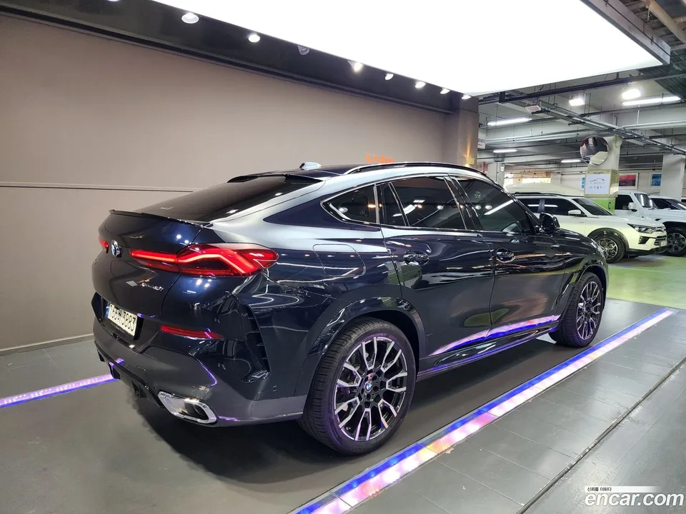 BMW X6 xDrive40i M 2023 — миниатюра 4