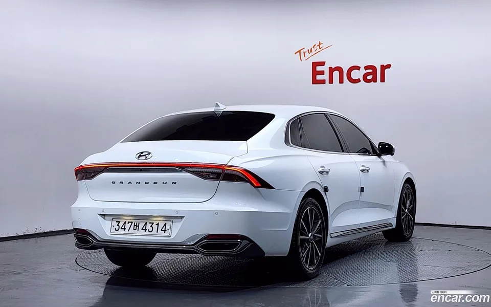Hyundai Grandeur IG 2.5 2022 — миниатюра 2