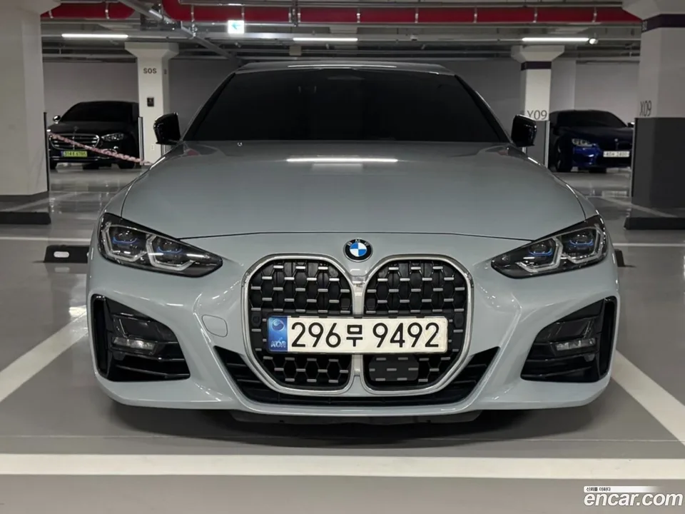 BMW 4 Series 420i 2022 — фото 1, купить с доставкой в Москву