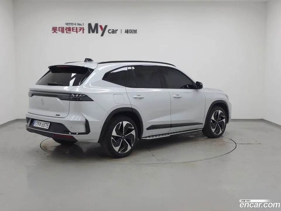 Renault Samsung Grand Koleos 1.5 E-TECH 2WD 2024 — миниатюра 5