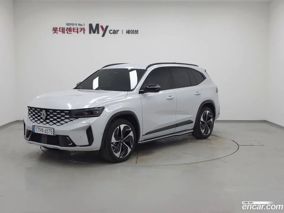 Renault Samsung Grand Koleos 1.5 E-TECH 2WD 2024 — фото 1, купить с доставкой в Москву