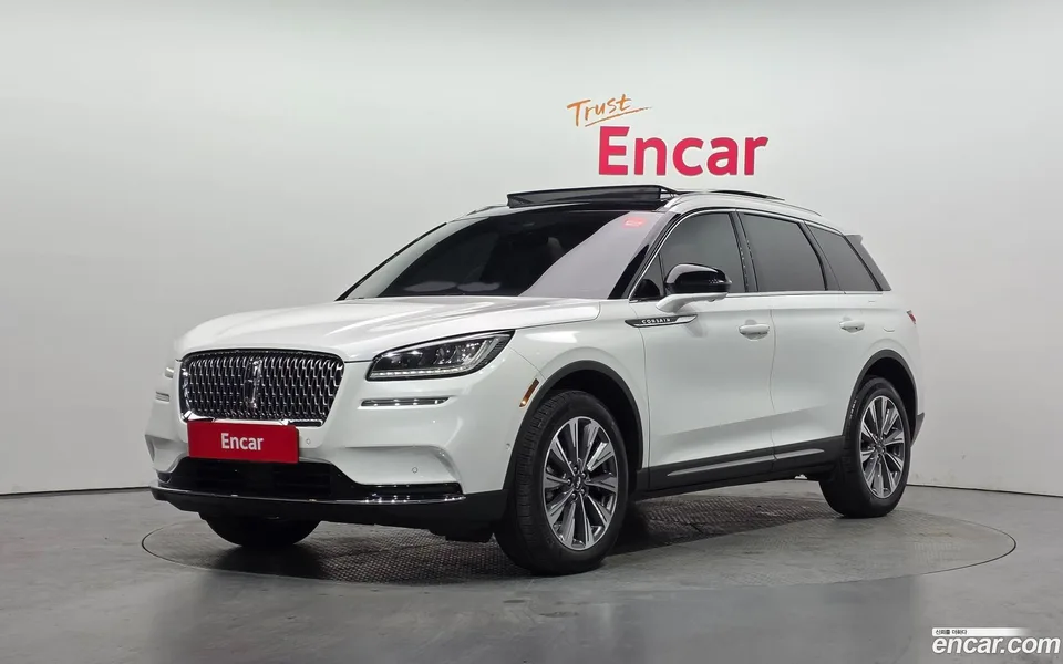 Lincoln Corsair 2.0 AWD 2022 — фото 1, купить с доставкой в Москву